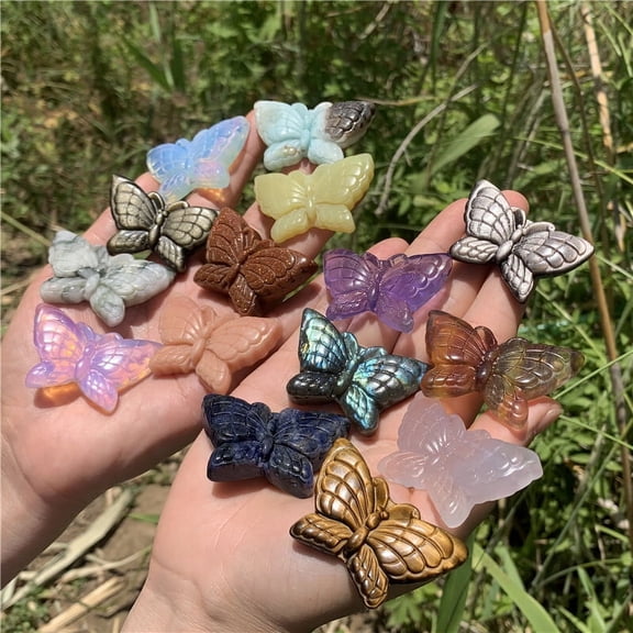 Crystland Wholesale Natural Mix Butterfly Quartz Crystal Carved Skull Reiki healing Gift 5pcs