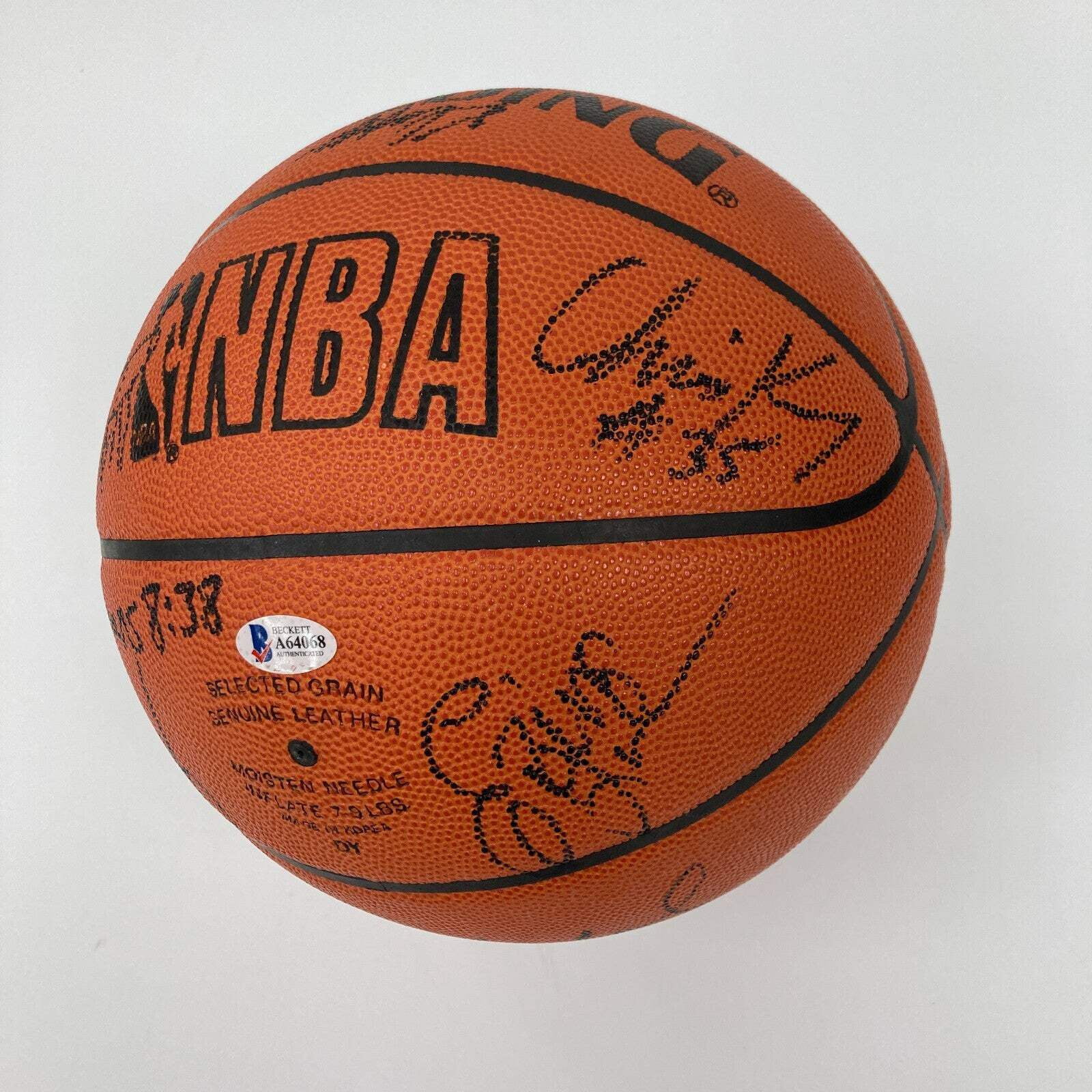 1993-94 Seattle SuperSonics Official Spalding Game Basketball Shawn Kemp Beckett