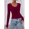 thumbnail image 2 of Remera PRETTYGARDEN 2025 Cuello en V Manga Larga Crop Vino Talle M, 2 of 8