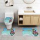 thumbnail image 2 of Fuera del Nido Juego de 3 alfombras de baño de coral fleece: tapete de baño + alfombra de inodoro en forma de U + funda de tapa de inodoro en forma de O, 2 of 6