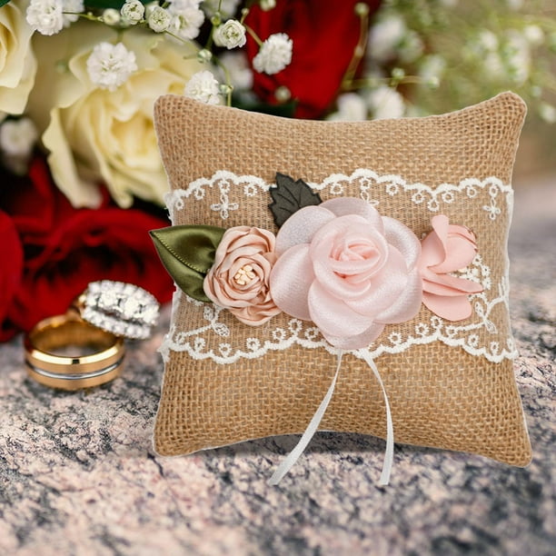 Almohada de boda con cintas, anillos, almohadas para portador