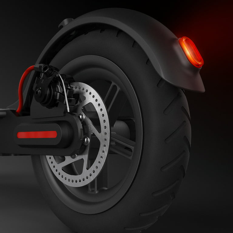buy Xiaomi M365 Pro 4 Electric Scooter  Escooters \ Xiaomi PEV Helper \  500-1000 GBP \ Up to 30 mi \ Up to 25 mph