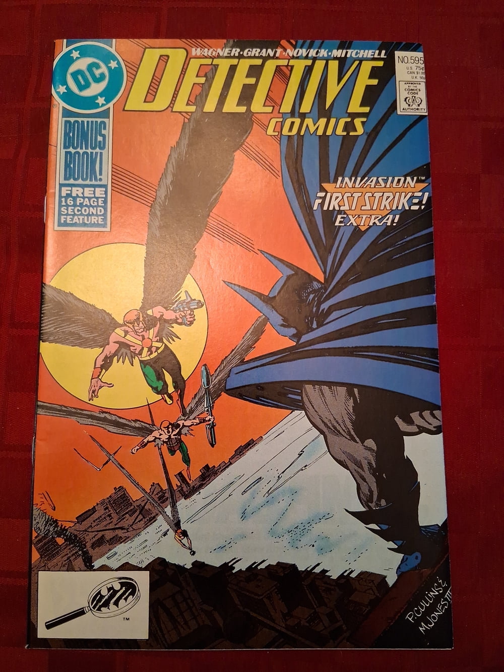 Cover of Detective Comics #595
