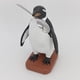 thumbnail image 4 of Linda Figura de Arte de Pingüino, Estatua de Pingüino Decorativo Artínstico Multifuncional Para El Hogar, 4 of 7