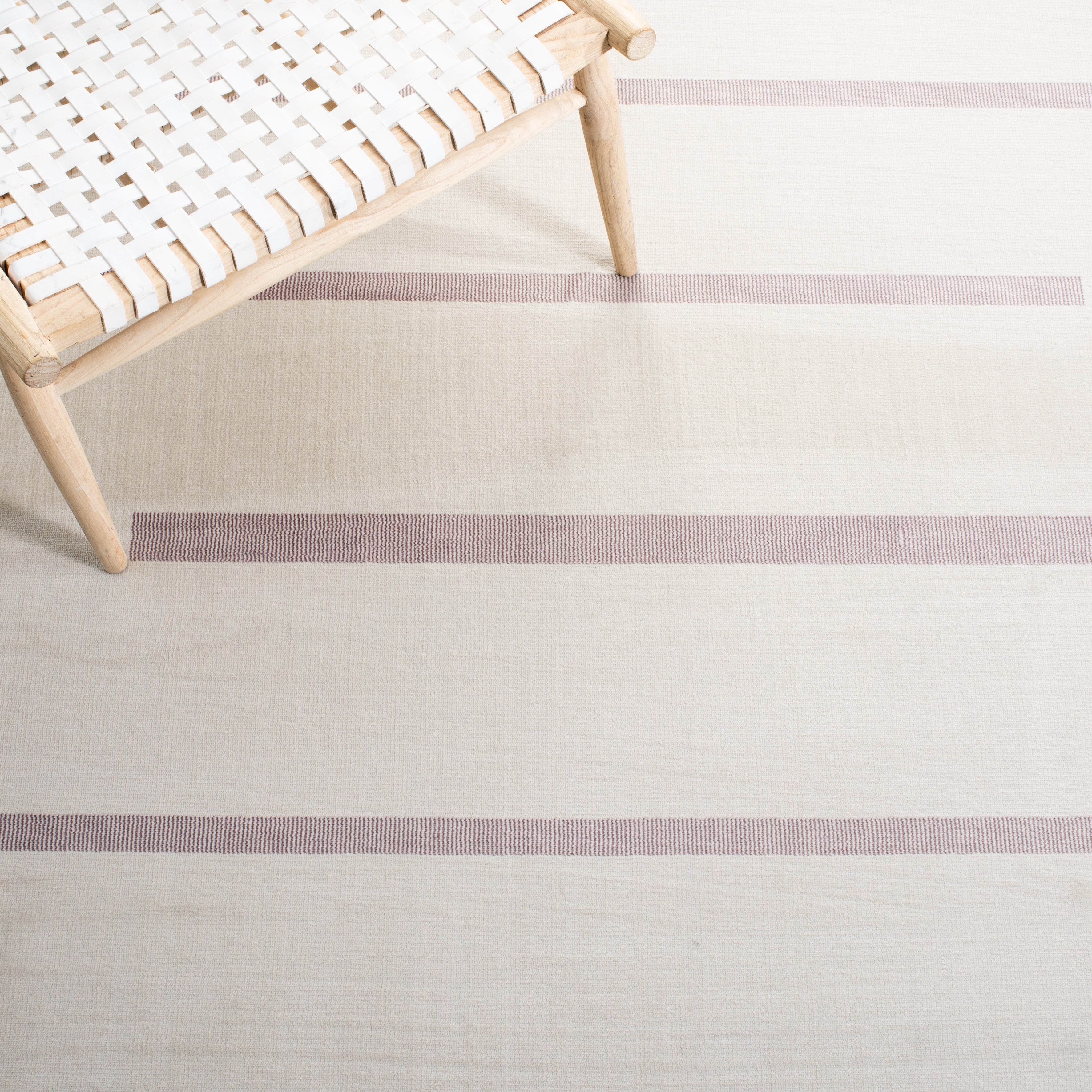 SAFAVIEH Orwell Isidora Striped Area Rug, Ivory/Pink, 9' x 12'