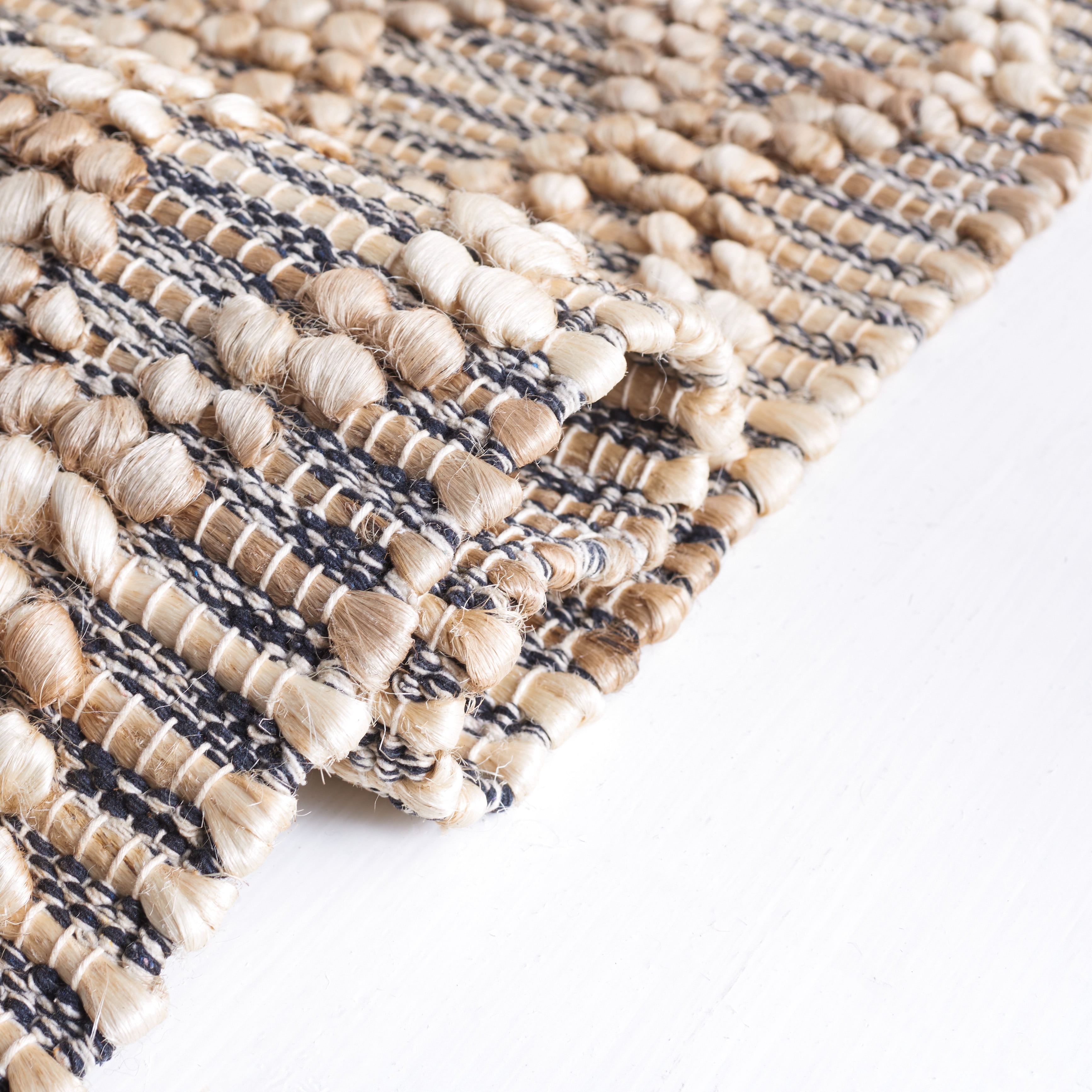 SAFAVIEH Natural Fiber Jeana Geometric Area Rug, Natural/Black, 3' x 5'