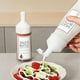 thumbnail image 1 of Botellas flexibles para condimentos de 15 oz | Botella dispensadora con tapa abatible para aceite, salsas, glaseado y líquidos | Paquete de 1 botella flexible de plástico para cocina y barbacoa, 1 of 8