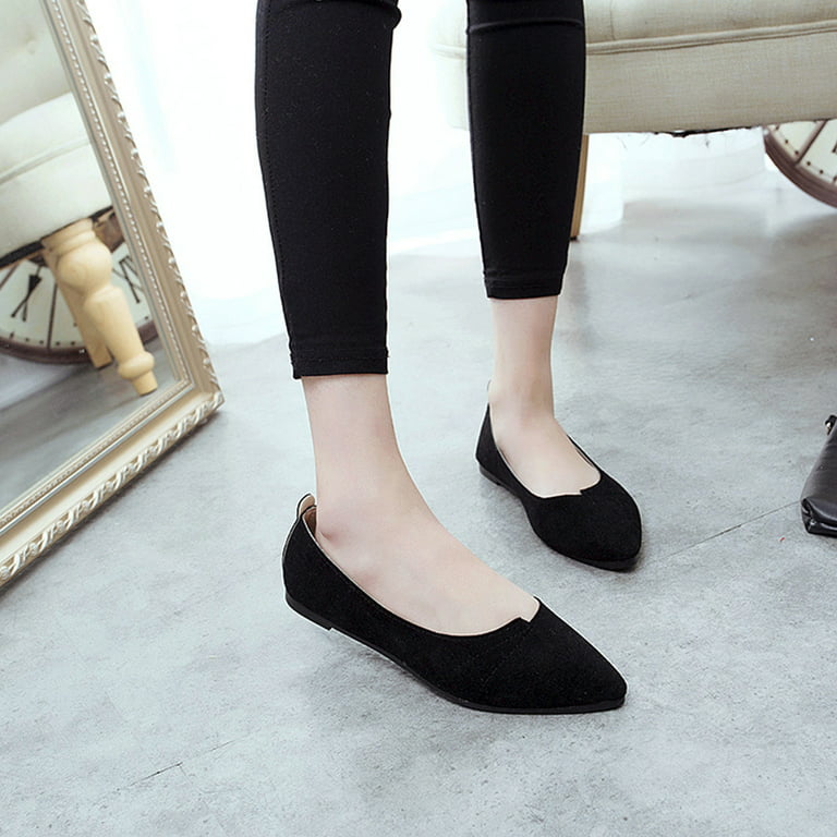 Black Leather Leggings with Black Leather Ballerina Shoes Outfits