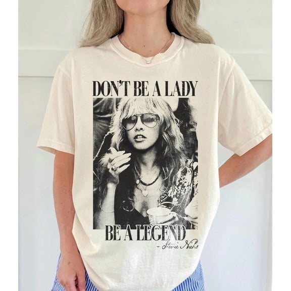 Don't Be A Lady Be A Legend Shirt Retro Music Quote Vintage Concert Graphic Comfort Colors Unisex Cotton T-Shirt, Size S-3XL