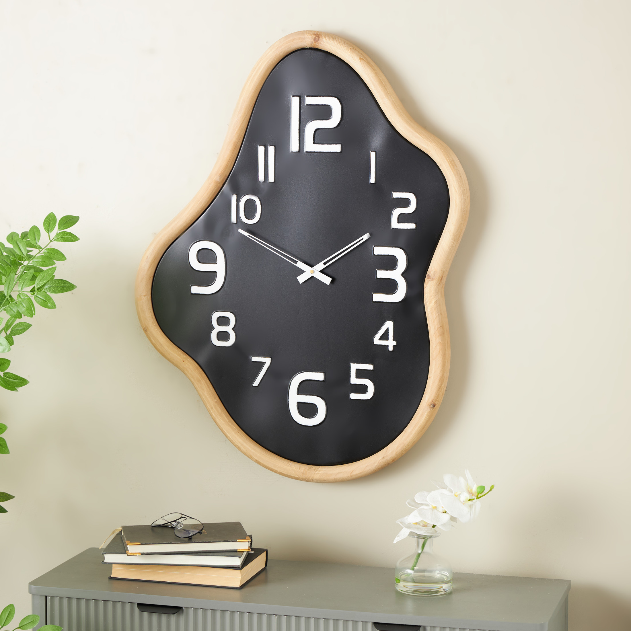 DecMode 25" x 32" Black Metal Wavy Wall Clock with Brown Frame and White Accents