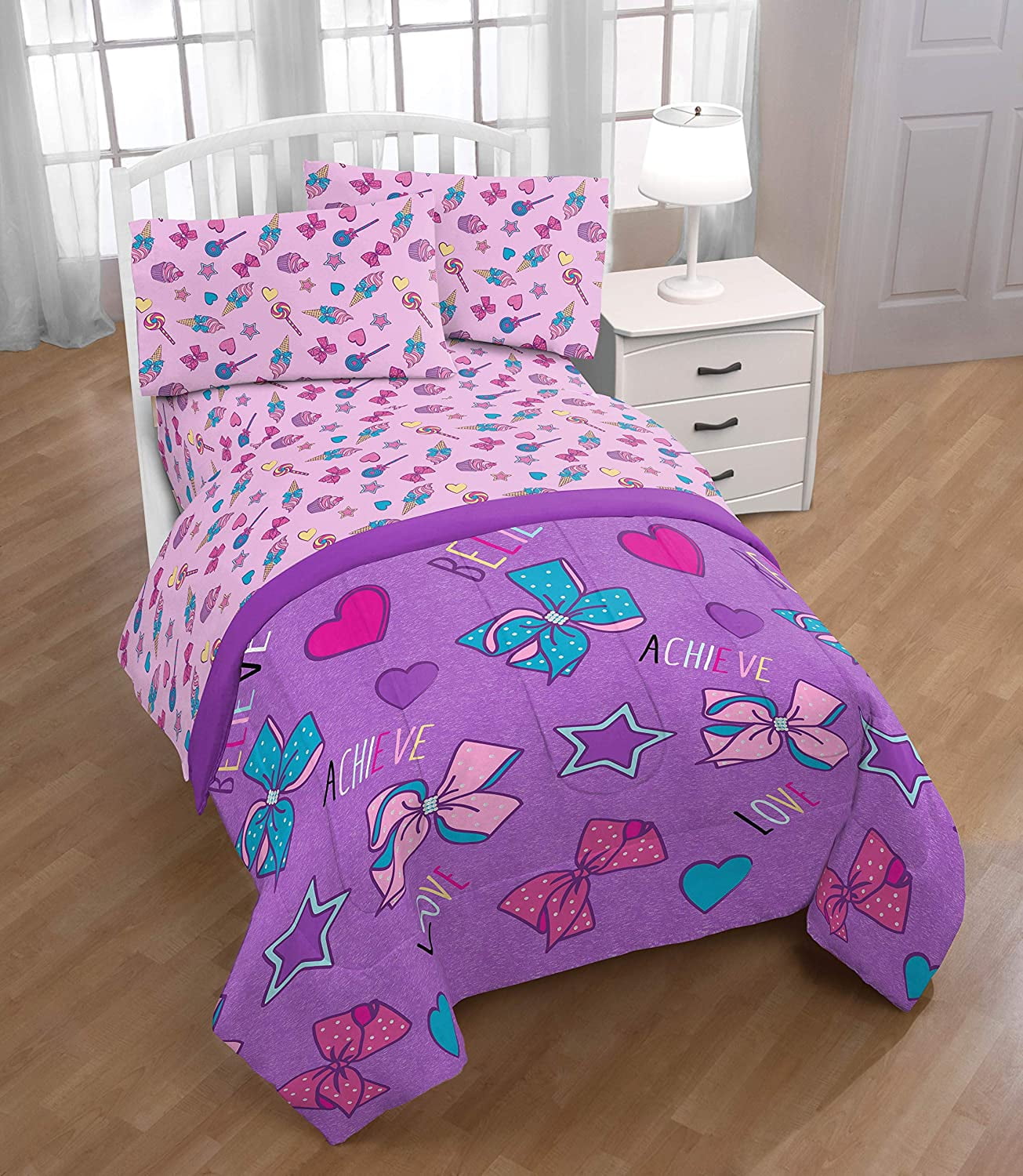JoJo Siwa Dream Believe Full Comforter & Sheet Set (5 Piece Bed in A