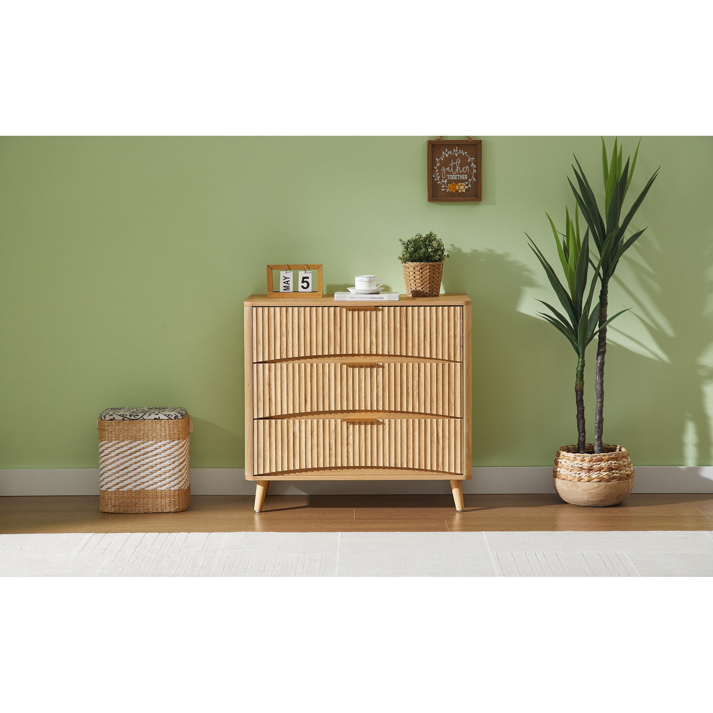 Fluted 3 Drawer Dresser, Modern Tall Chest of Drawers with Vertical Grooved Design, Wood Storage Cabinet with Metal Handles for Bedroom Living Room