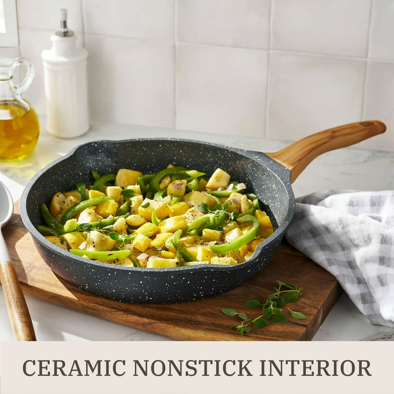 The Pioneer Woman パイオニアウーマン　プレート&バターケース Free Shipping! The Pioneer Woman Prairie Signature 14-Piece Cast