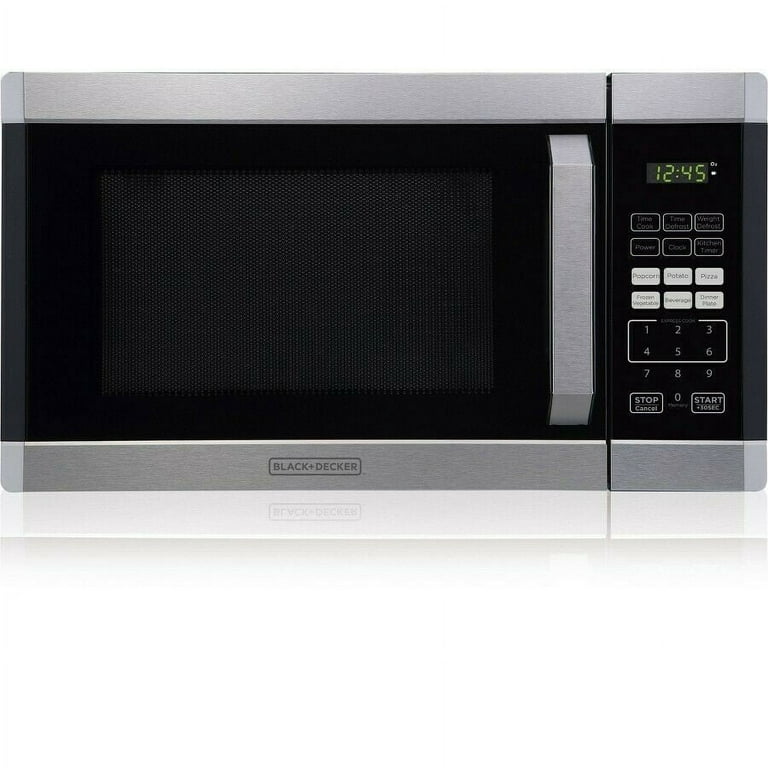 Black + Decker 0.9 Cu Ft 900W Digital Microwave Oven With