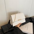 thumbnail image 2 of Bolso pequeño informal de color sólido con diseño de nicho de alto valor para mujer, nueva tendencia 2025, versión coreana, bolso bandolera versátil, 2 of 5