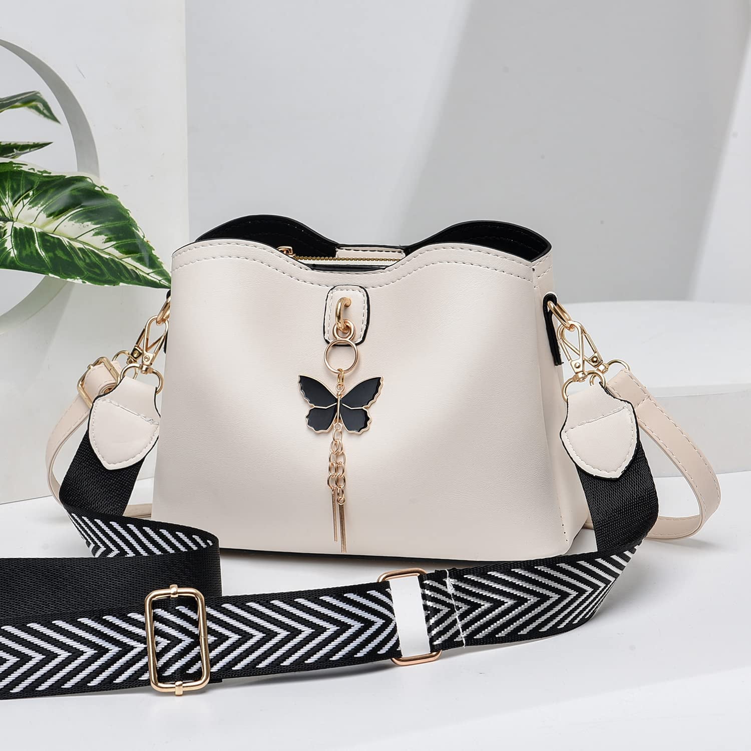 Small Crossbody Bags for Women Fashion Purses Lightweight Handbags Shoulder Bag