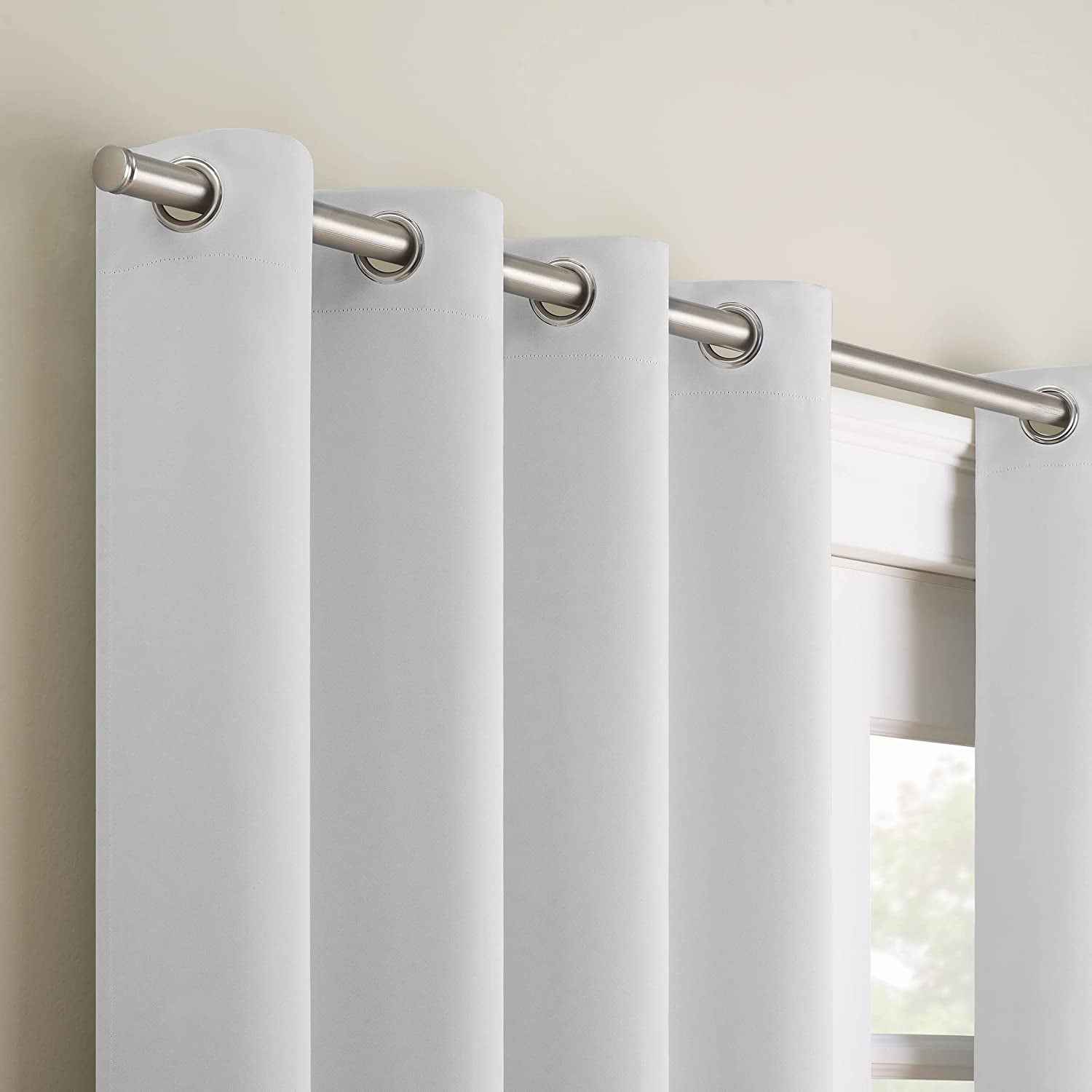 ECLIPSE Bradford Thermal Insulated Blackout Waterproof Grommet Curtain for Outdoor or Patio (1 Panel), 52 in x 95 in, Silver White