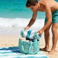 thumbnail image 4 of Bolsa de red para la playa – Bolso de mano con forma de concha para la playa y los viajes a la costa, ligero y resistente a las salpicaduras, de nailon y elastano. Bolsa multiusos para conchas, 4 of 6