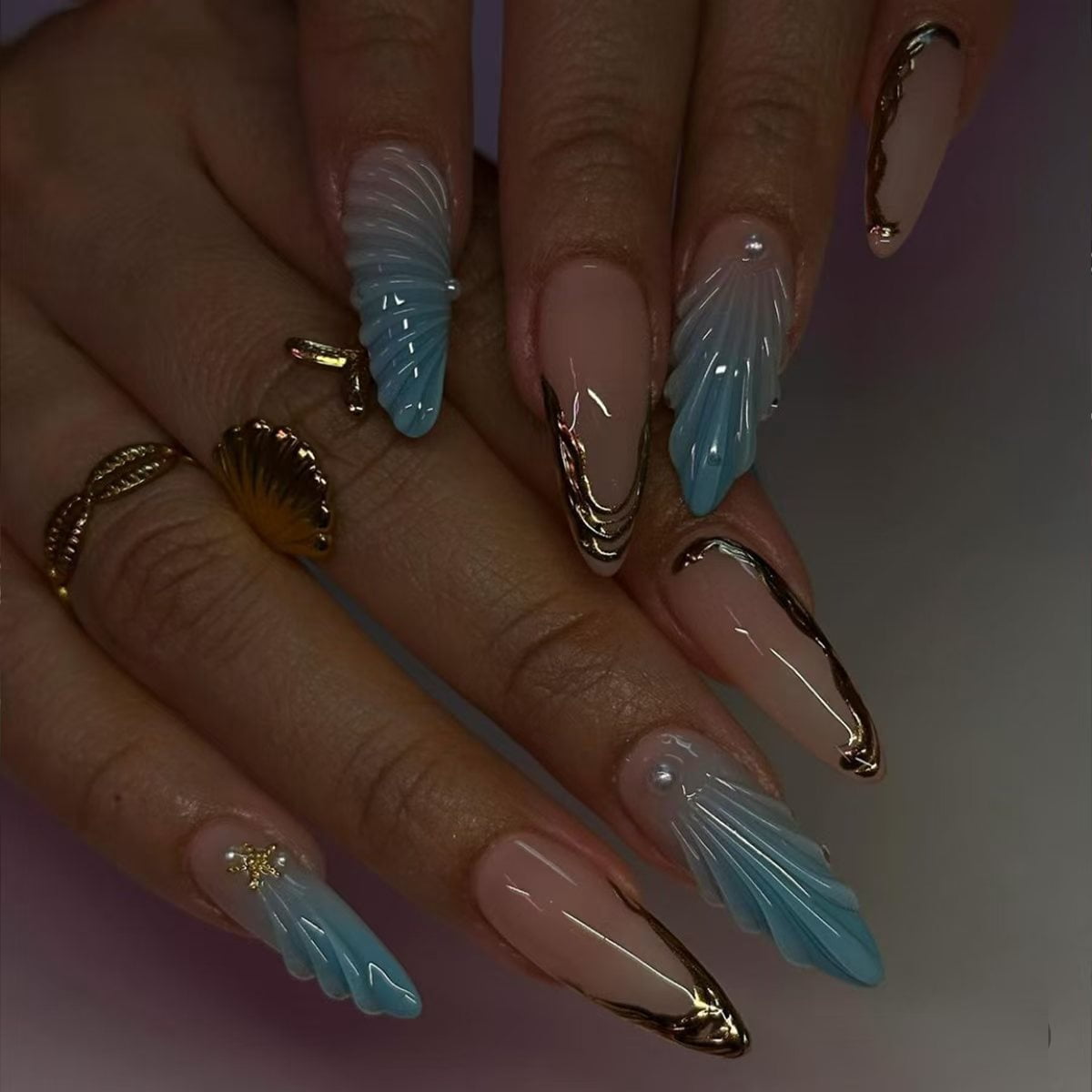 Cross-border hot sale almond 3D three-dimensional shell sweet pearl wearing armor removable fake nail finished product wholesale