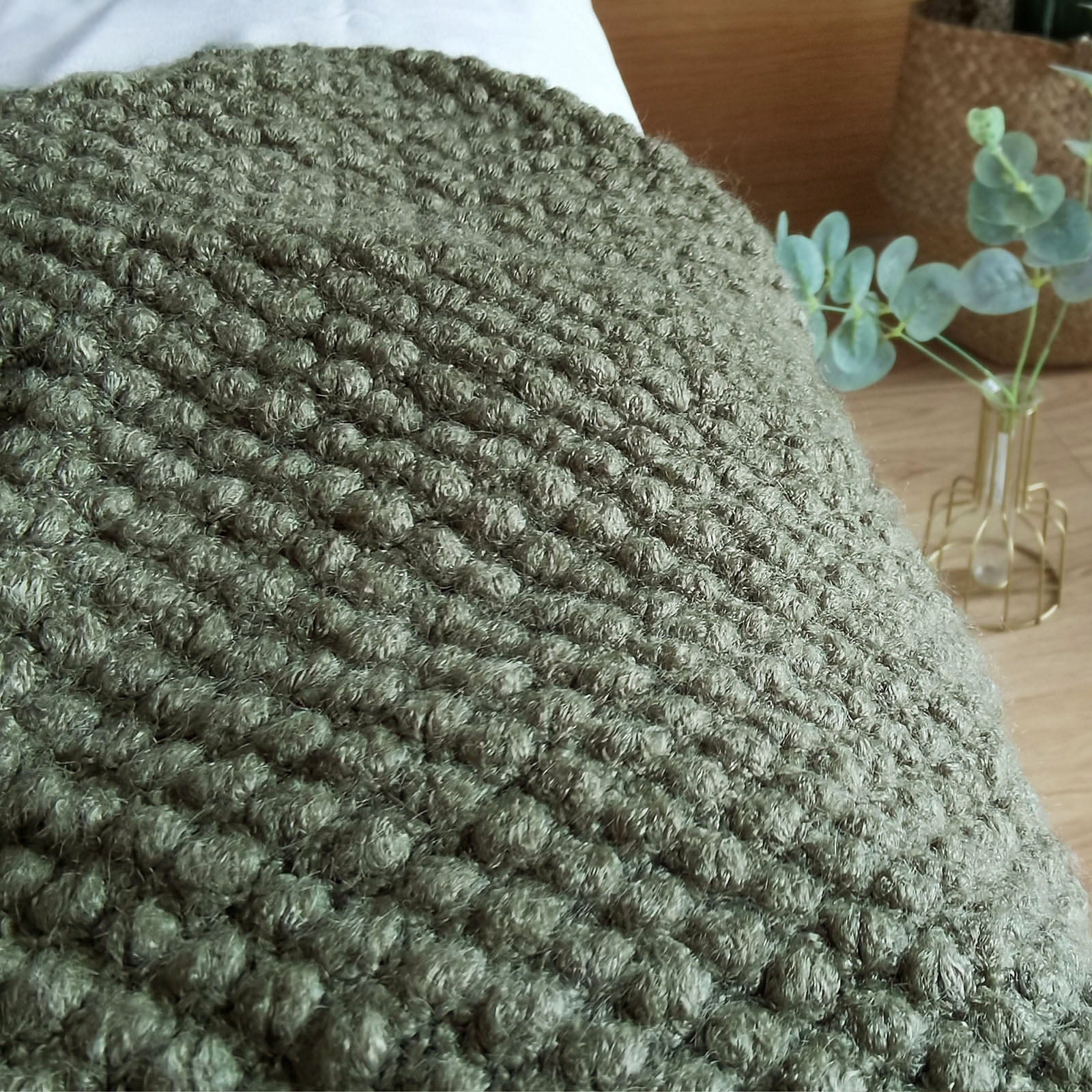 LOMAO Knitted Throw Blanket with Tassels Bubble Textured Lightweight Throws for Bed,Chair,Sofa,Living Room,Home Decor (Dark Olive,50*60 in)