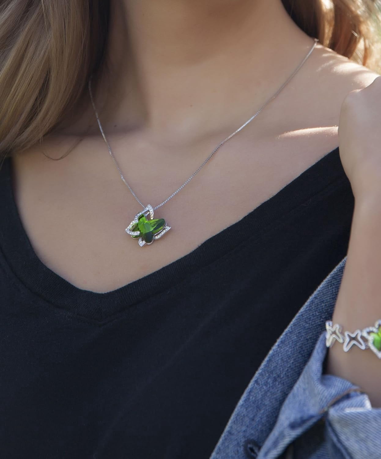 Leander Gift Butterfly Birthstone Crystal Necklace, Silver Tone with 18u201d+2u201d Chain, Necklace for Motheru2019s Day Anniversary Birthday Gifts for Women and Daughter