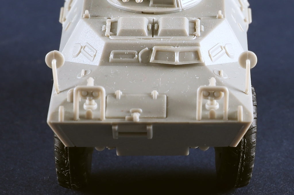 Trumpeter 7440 M706 Commando Armored Car 1/72 Scale Plastic Model Kit