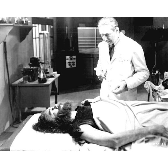 Return of the Ape Man 1944 Bela Lugosi injects George Zucco in lab 5x7 photo poster