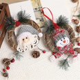 thumbnail image 4 of Decoraciones navideñas, adornos navideños Corona navideña Flor Caña Círculo Árbol de Navidad Colgante Mini corona para fiesta de Navidad 2 piezas marrón, 4 of 5