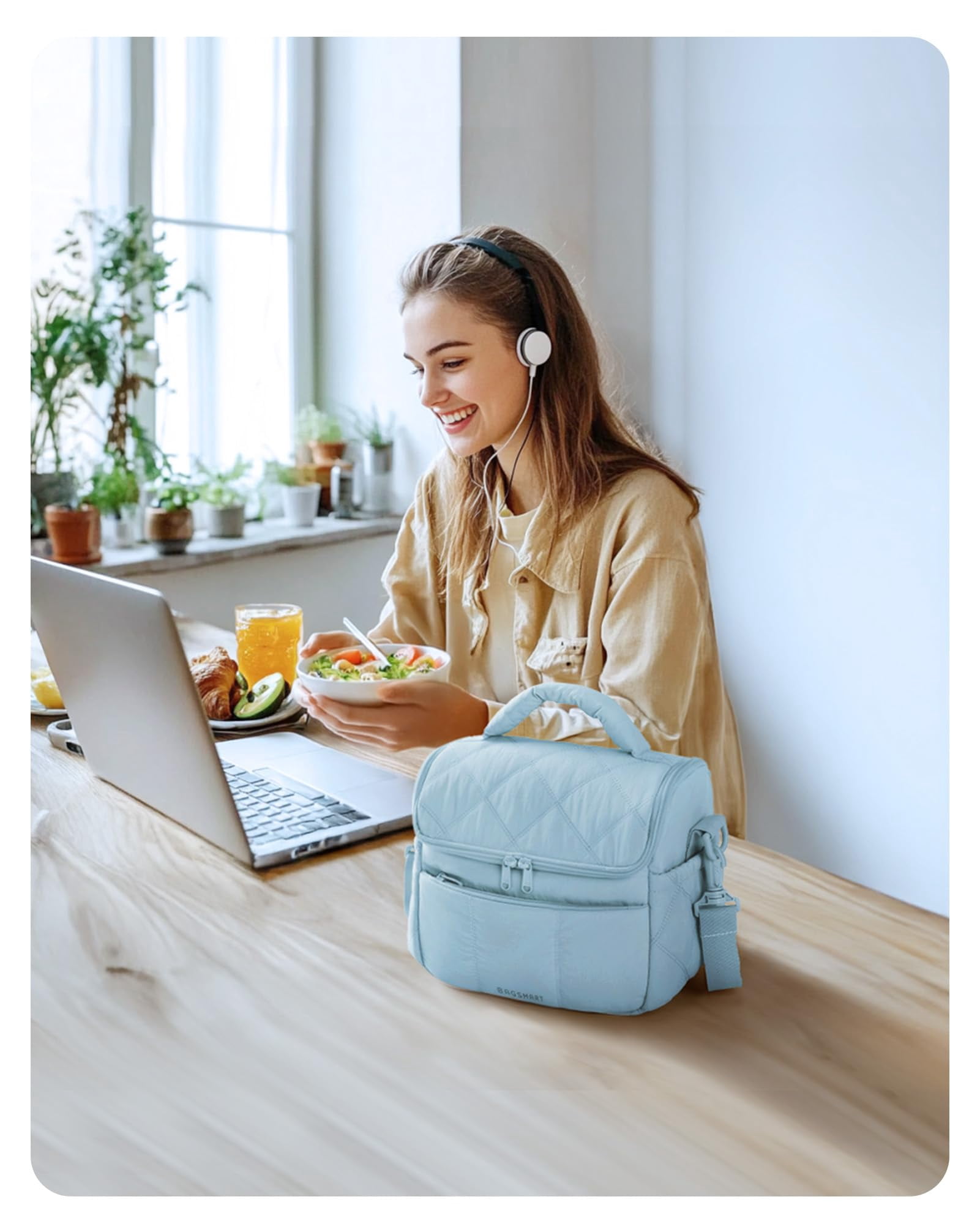 BAGSMART Insulated Lunch Bags for Women, Cute Quilted Lunch Box, Lightweight Puffy Padded Waterproof Lunch Tote, Reusable Lunch Cooler for Work Picnic Travel, Light Blue