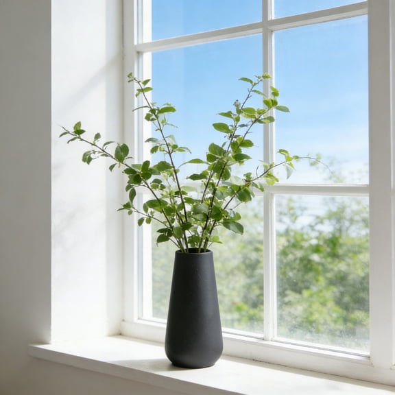 AuroraX Plastic Dried Flower Vase Small Decorative Desk Vase Matte White Modern Tall Lightweight Home Office Table Vase Black