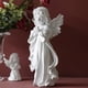 thumbnail image 1 of Adornos de personajes Escultura de corazón de niña de resina Adornos pequeños de escritorio Adornos Ángeles Lindo Retro Flor Hada, 1 of 5