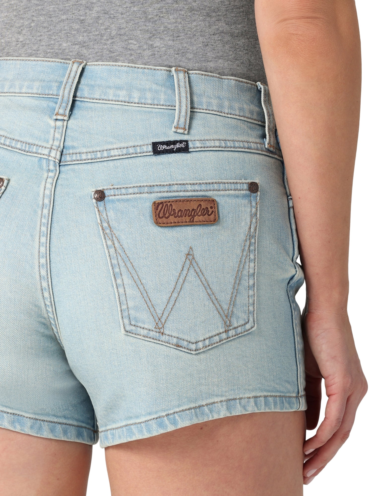 Wrangler® Women's Retro High Rise Shorts