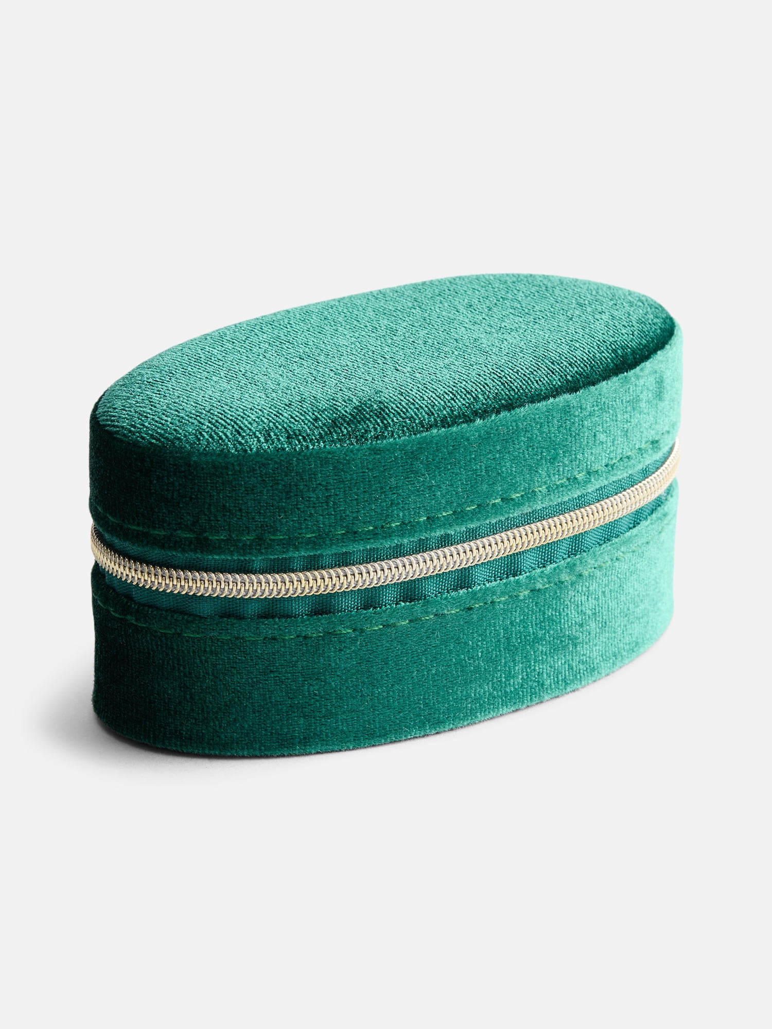 Scenario Women's Oval Zippered Velvet Jewelry Organizer, Green