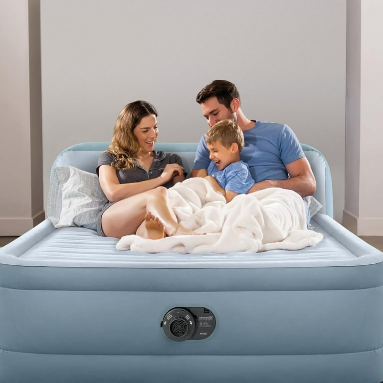 Intex: Dura-Beam Deluxe: Ultra Plush Headboard Airbed - Queen