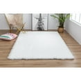 thumbnail image 6 of MDA Home Flokati Shag White 5x7 Polyester Area Rug - 5' x 7', 6 of 6