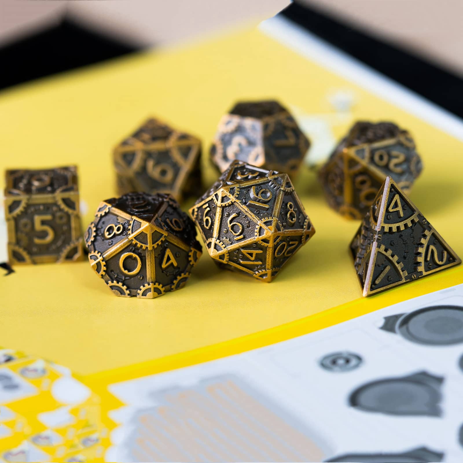 Cusdie 7 PCS/SET DND Metal Dice, Steampunk Polyhedral D&D Dice Set, Metal Dice Set for Role Playing Game D&D Dice MTG Pathfinder