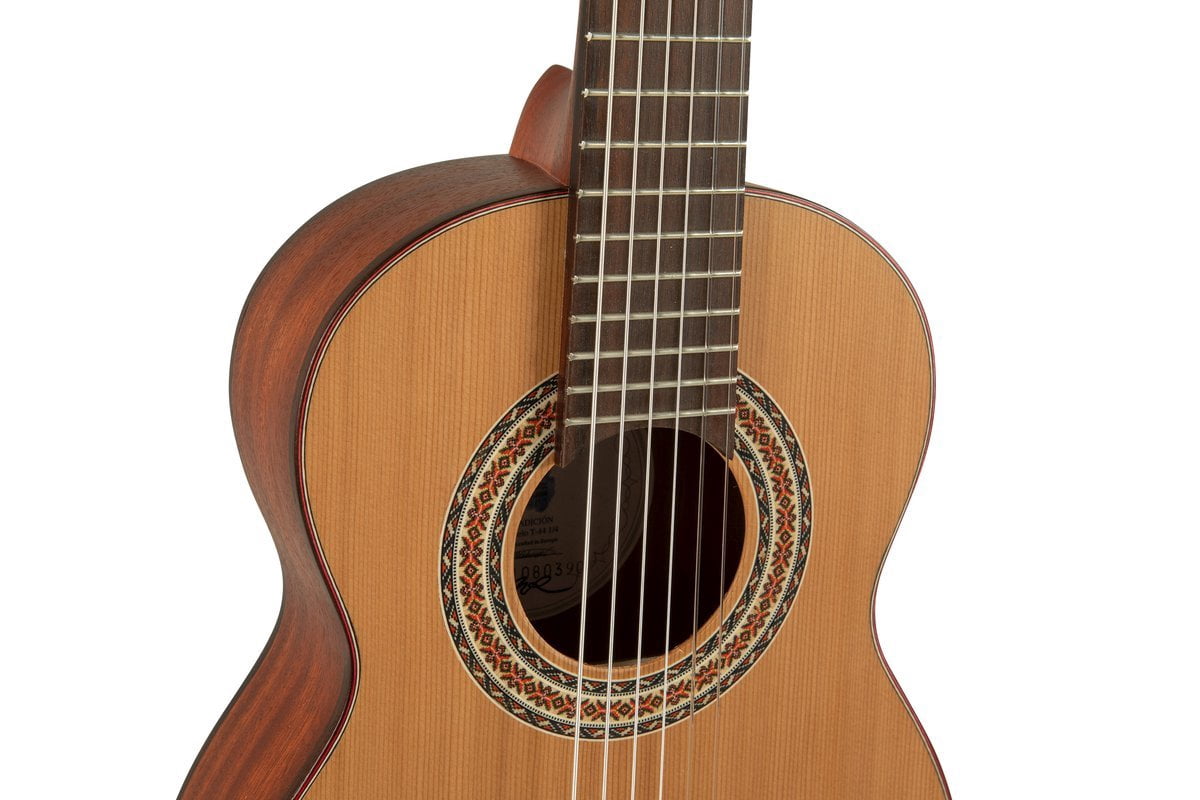 Manuel Rodriguez Classical Guitar Tradicion T-44, Red-Cedar/Mahogany 1/4 Size