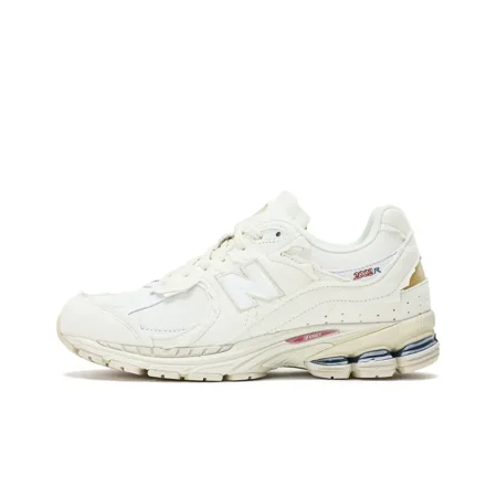 

2002R retro sports walking anti-fur fabric two layers of cowhine cushioned anti-slip wear breathable lightweight low-top casual running shoes for men and women the same white M2002RDC