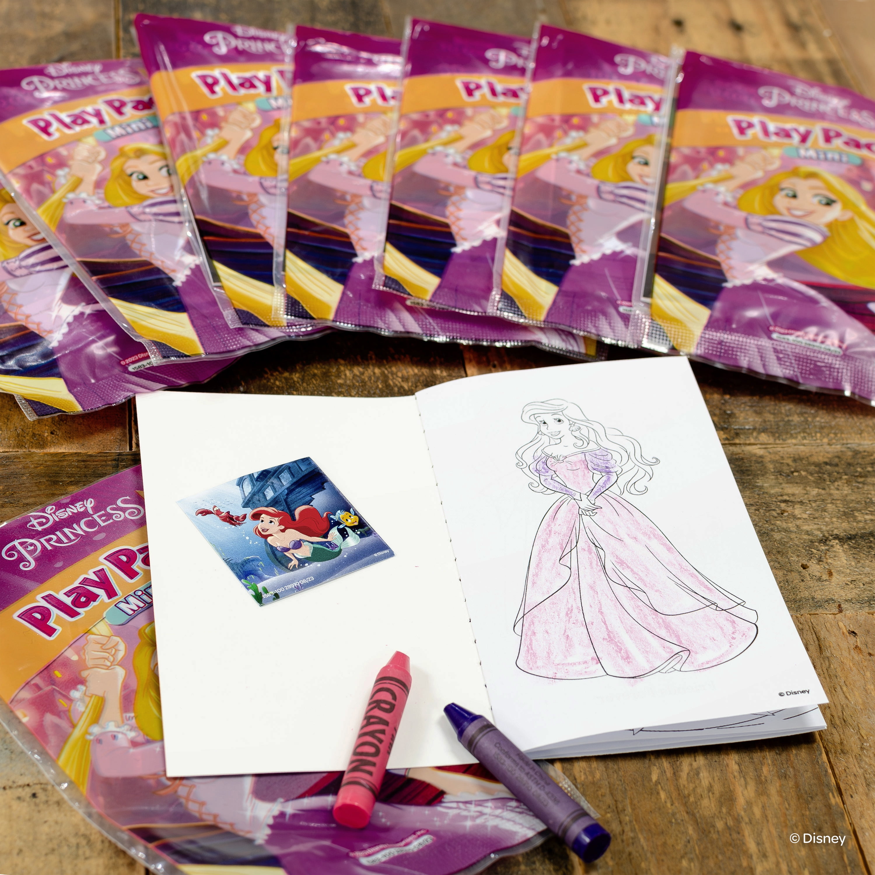 (2 pack) Disney Princess 8 Count Mini Play Pack with Small Coloring Book and Crayons, Paper Party Favors