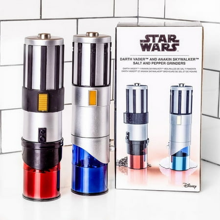 Uncanny Brands - Star Wars lightsaber electric salt and pepper shakers - Silver