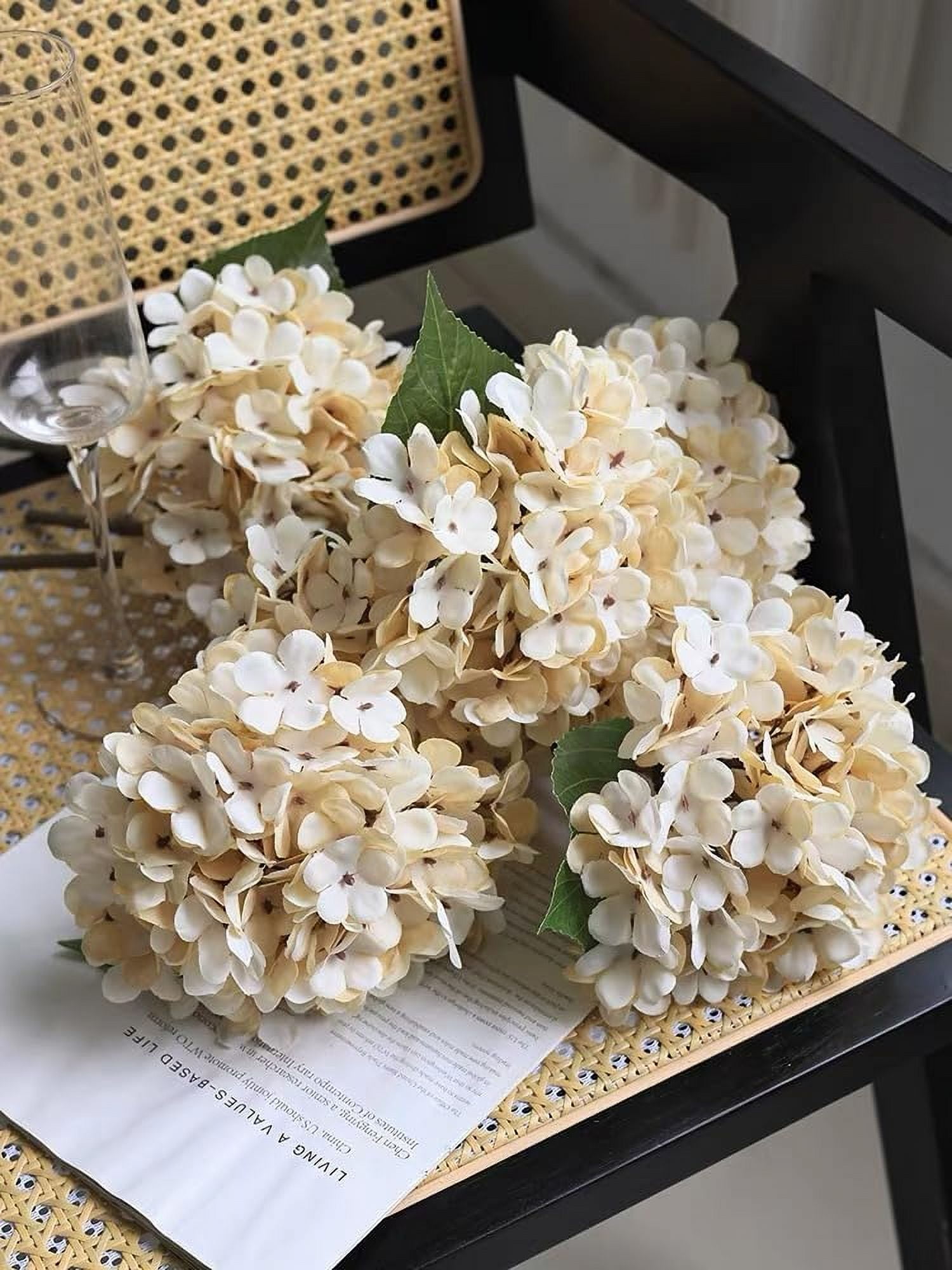 Cabin 6pcs Fake White Flowers Artificial Silk Hydrangea Flowers Bouquets Faux Hydrangea Stems(White)