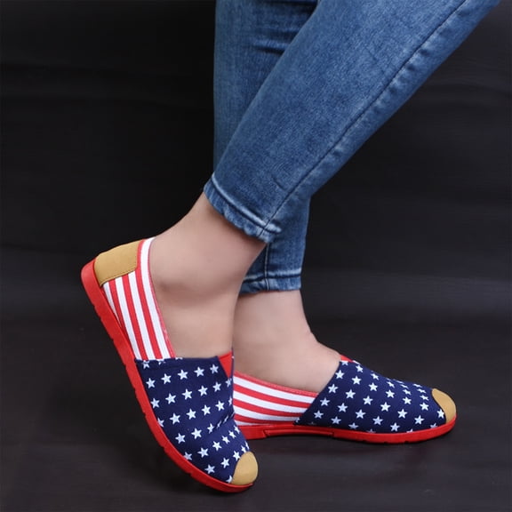 Women’s 4th of July Patriotic Flip Flops USA Flag Slide Sandals Non-Slip Beach Pool Casual EVA Lightweight Flat Sandals