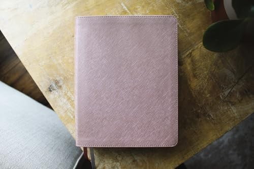 Pre-Owned Niv, Beautiful Word Bible, Updated Edition, Peel/Stick Bible Tabs, Leathersoft, Pink, Red Letter, Comfort Print: 600+ Full-Color Illustrated ... (Imitation Leather) 0310466067 9780310466062