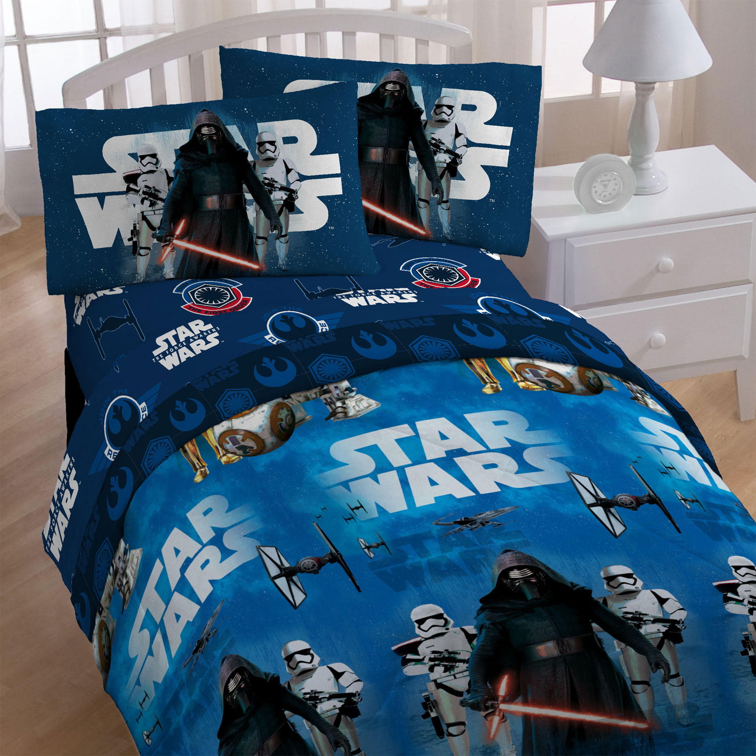 Star Wars Episode 7 Force Awakens Reversible Microfiber Twin/Full Comforter Set 