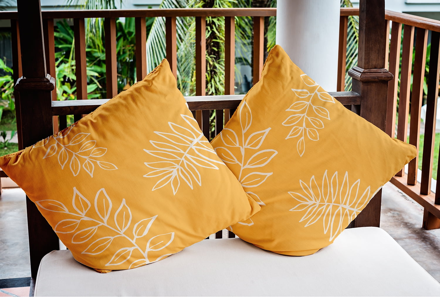 20"x20" Square Simply Daisy Fern Leaves Poly Indoor/Outdoor Pillow, Egg Yolk Qty 1