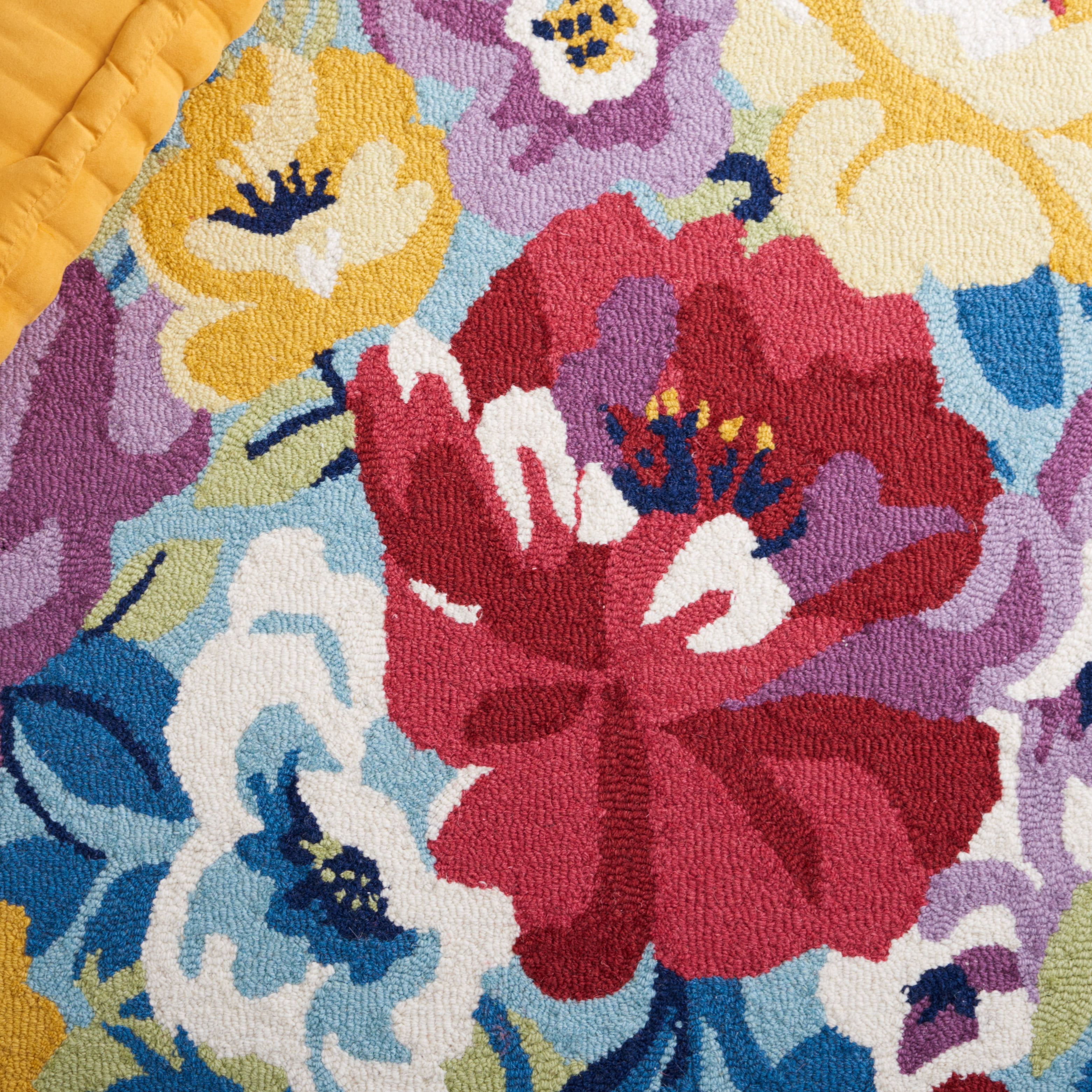 Safavieh Chelsea Ainsley Floral Area Rug, Blue/Rose, 8' x 10'