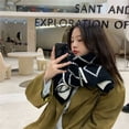 thumbnail image 4 of Bufanda a cuadros para mujer, estilo japonés, moderna, bonita, suave, gruesa, cálida, de lana tejida para otoño e invierno, 4 of 6