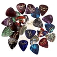 thumbnail image 1 of Palas para guitarra Fender Premium Sampler, paquete de 24 con calibres finos, medianos y pesados, 1 of 1