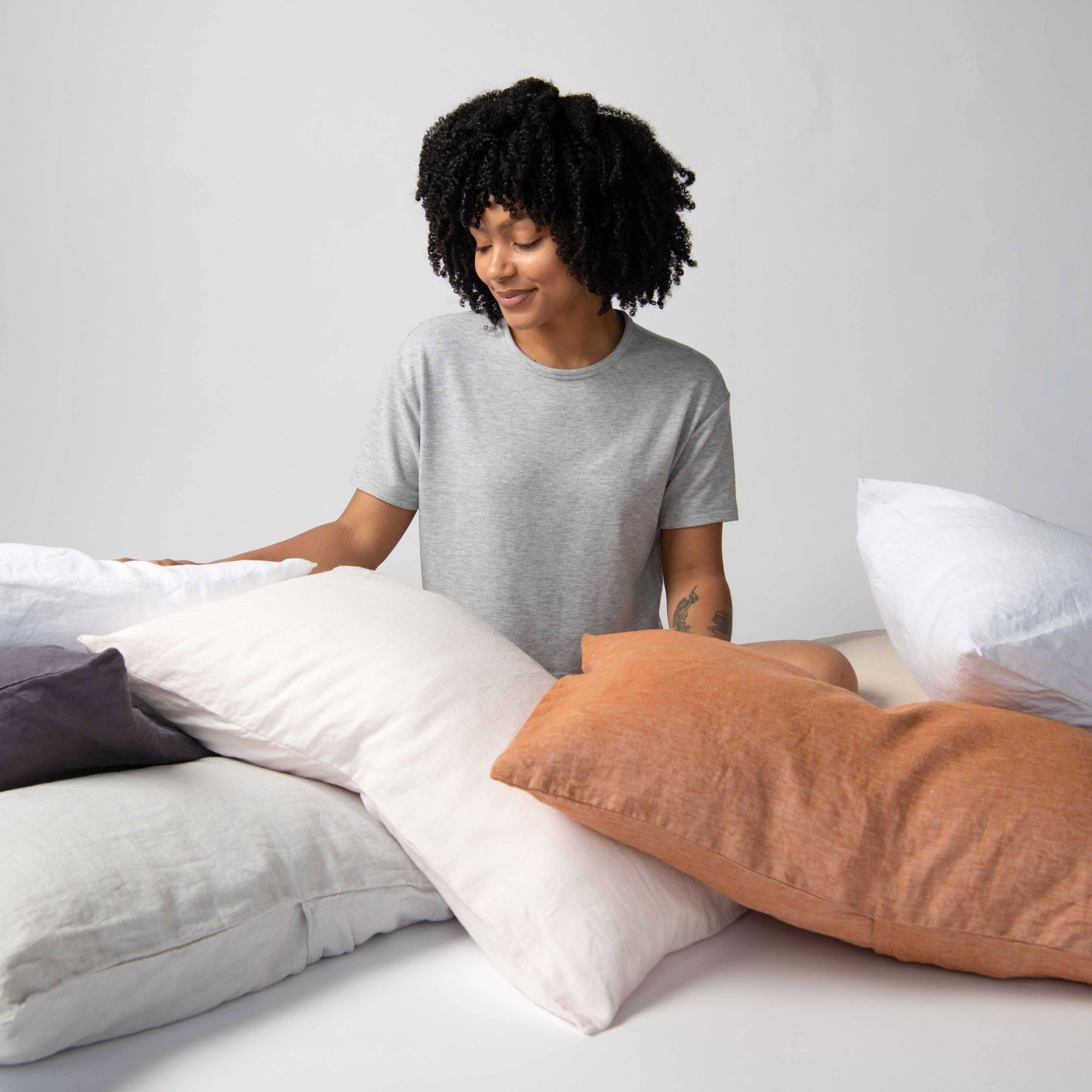French Linen Body Pillow with removable Sham - Canyon Heather | BOKSER HOME