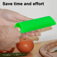 thumbnail image 4 of Rodillo pelador de ajo con forma de tubo de silicona, la mejor herramienta de cocina para pelar ajos, 4 of 5